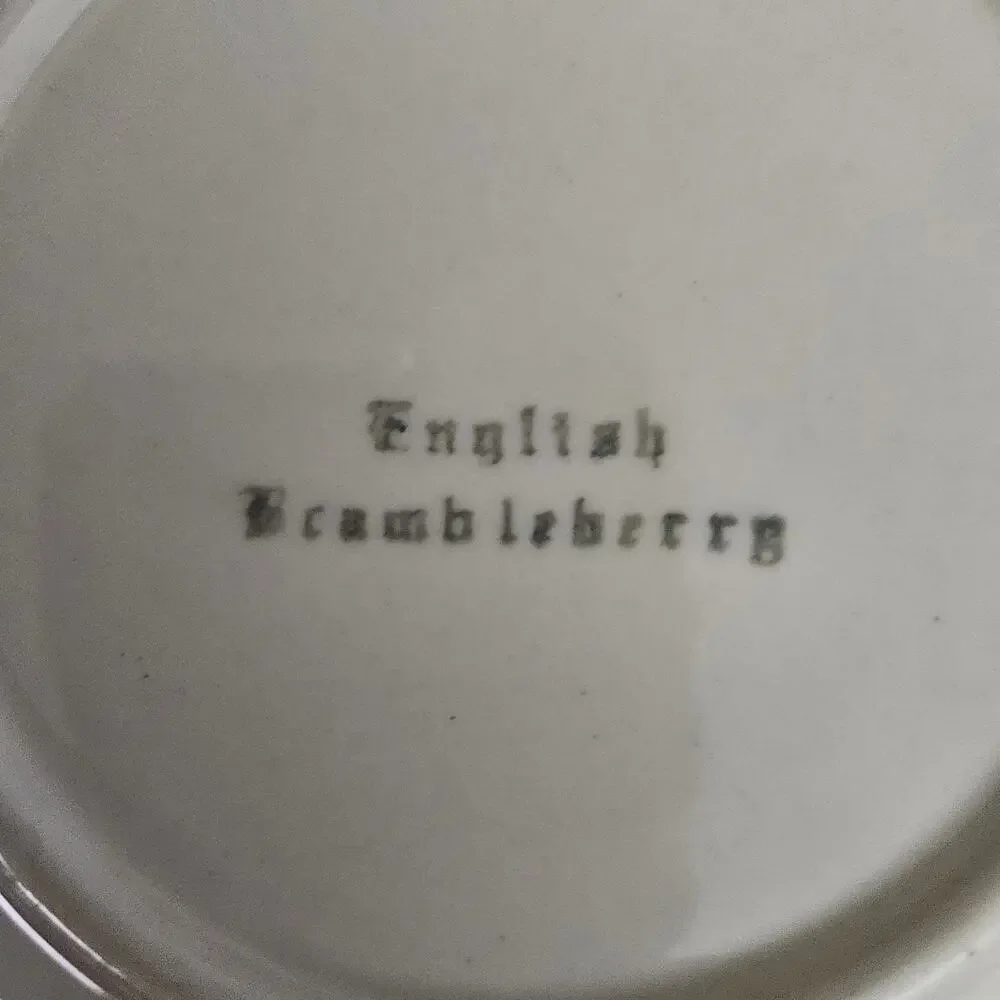 English Brambleberry vintage pair